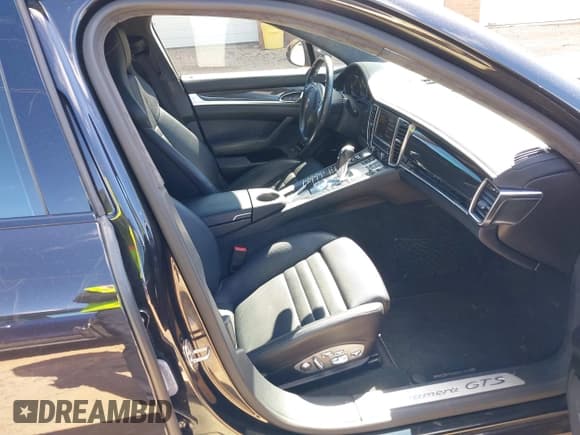 ✅ 2014 Porsche Panamera GTS • VIN: WP0AF2A7XEL083453 • Lot: 41735250. Listed on IAAI with 57,695 mi. Free auction sales archive from the USA and detailed vehicle history report at DreamBid. Image 5.