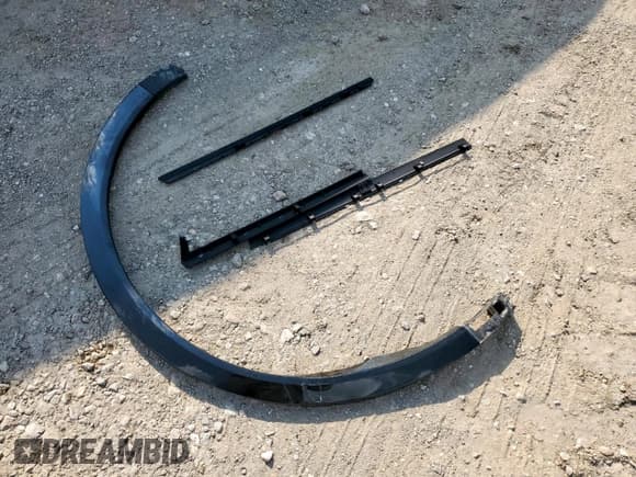 ✅ 2023 Porsche Cayenne S • VIN: WP1AB2AY6PDA14842 • Lot: 85879095. Wystawiony na Copart z przebiegiem Nie podano. Bezpłatny archiwum sprzedaży aukcyjnych z USA i szczegółowy raport historii pojazdu na DreamBid. Zdjęcie 12.