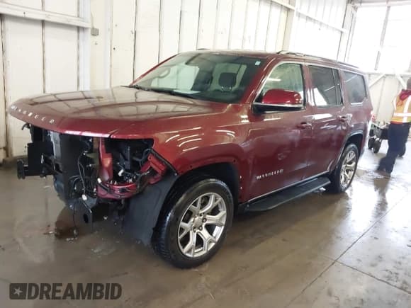 ✅ 2022 Jeep Wagoneer Series II • VIN: 1C4SJUBT5NS181161 • Lot: 41699742. Listed on IAAI with 44,363 mi. Free auction sales archive from the USA and detailed vehicle history report at DreamBid. Image 2.
