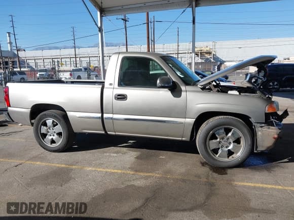 ✅ 2002 GMC Sierra 1500 SL • VIN: 1GTEC14V42Z216330 • Lot: 43535874. Listed on IAAI with 152,947 mi. Free auction sales archive from the USA and detailed vehicle history report at DreamBid. Image 13.