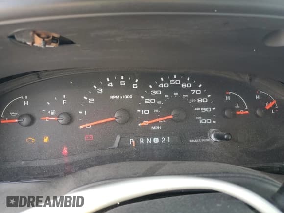 ✅ 2006 Ford Econoline Cargo • VIN: 1FTNE24W06DA69709 • Лот: 56429505. Опубликован ранее на Copart с пробегом 263 768 миль. Бесплатный доступ к архиву аукционных продаж из США и подробный отчёт об истории автомобиля на DreamBid. Изображение 9.