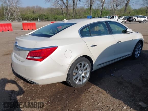 ✅ 2014 Buick LaCrosse Premium I • VIN: 1G4GD5G3XEF280199 • Лот: 42071708. Опубликован ранее на IAAI с пробегом 116 161 миль. Бесплатный доступ к архиву аукционных продаж из США и подробный отчёт об истории автомобиля на DreamBid. Изображение 4.