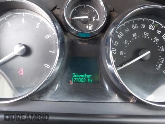 ✅ 2012 Chevrolet Captiva Sport LT • VIN: 3GNAL3E51CS629336 • Lot: 41627382. Wystawiony na IAAI z przebiegiem 177 063 mil. Bezpłatny archiwum sprzedaży aukcyjnych z USA i szczegółowy raport historii pojazdu na DreamBid. Zdjęcie 7.