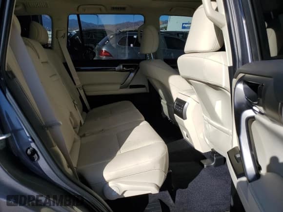 ✅ 2022 Lexus GX 460 Premium • VIN: JTJAM7BX8N5309265 • Лот: 90051205. Опубликован ранее на Copart с пробегом 46 554 миль. Бесплатный доступ к архиву аукционных продаж из США и подробный отчёт об истории автомобиля на DreamBid. Изображение 11.