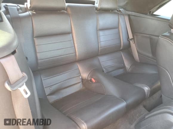 ✅ 2012 Ford Mustang GT • VIN: 1ZVBP8FF7C5265405 • Lot: 74672574. Wystawiony na Copart z przebiegiem 134 476 mil. Bezpłatny archiwum sprzedaży aukcyjnych z USA i szczegółowy raport historii pojazdu na DreamBid. Zdjęcie 10.