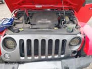 ✅ 2015 Jeep Wrangler Unlimited Sport • VIN: 1C4BJWDG6FL625042 • Lot: 43561676. Wystawiony na IAAI z przebiegiem 137 991 mil. Bezpłatny archiwum sprzedaży aukcyjnych z USA i szczegółowy raport historii pojazdu na DreamBid. Zdjęcie 10.