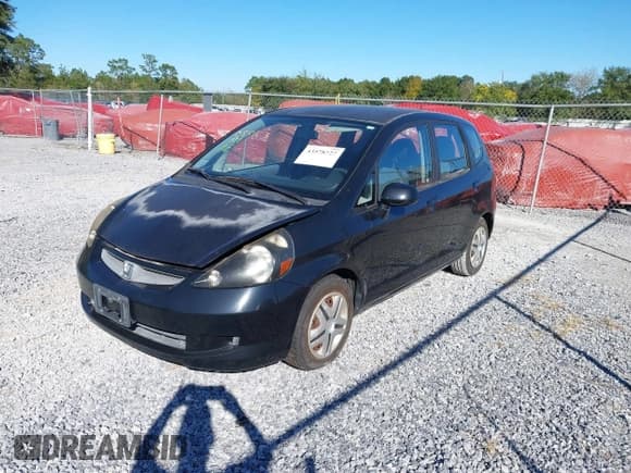 ✅ 2008 Honda Fit • VIN: JHMGD38458S058163 • Lot: 43578727. Listed on IAAI with 154,021 mi. Free auction sales archive from the USA and detailed vehicle history report at DreamBid. Image 2.
