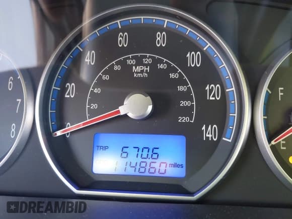 ✅ 2008 Hyundai Santa Fe SE • VIN: 5NMSH73EX8H198485 • Лот: 43624472. Опубликован ранее на IAAI с пробегом 114 860 миль. Бесплатный доступ к архиву аукционных продаж из США и подробный отчёт об истории автомобиля на DreamBid. Изображение 7.