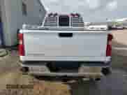 ✅ 2021 Chevrolet Silverado 2500HD LT • VIN: 1GC1YNE75MF169367 • Lot: 55177475. Wystawiony na Copart z przebiegiem 64 452 mil. Bezpłatny archiwum sprzedaży aukcyjnych z USA i szczegółowy raport historii pojazdu na DreamBid. Zdjęcie 6.