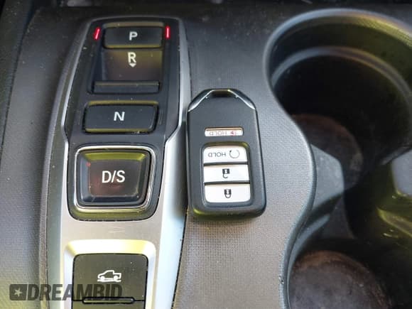 ✅ 2022 Honda Ridgeline Sport • VIN: 5FPYK3F12NB009135 • Lot: 41705000. Listed on IAAI with 50,551 mi. Free auction sales archive from the USA and detailed vehicle history report at DreamBid. Image 11.