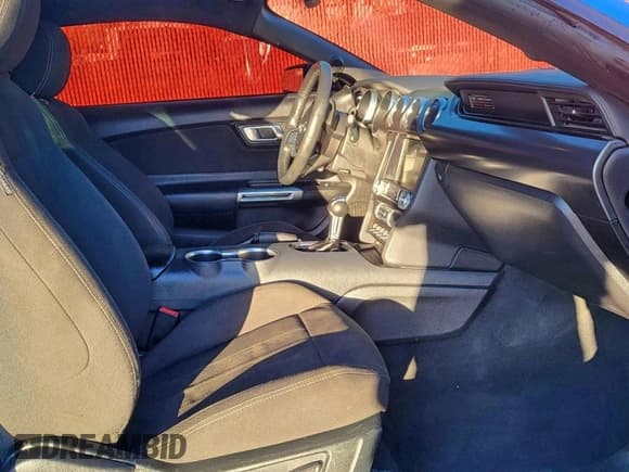 ✅ 2022 Ford Mustang GT • VIN: 1FA6P8CF5N5144311 • Лот: 97022605. Опубликован ранее на Copart с пробегом 36 448 миль. Бесплатный доступ к архиву аукционных продаж из США и подробный отчёт об истории автомобиля на DreamBid. Изображение 5.