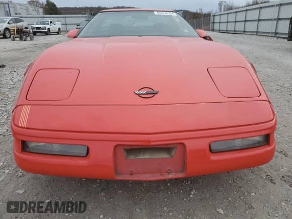 1996 Chevrolet Corvette z VIN 1G1YY22P5T5102816, wystawiony jako Copart lot #84458534 z przebiegiem 251 812 mil mil oraz Czysty tytuł • Clean title. Historia ofert i sprzedaży dostępna na DreamBid. Obrazek 5.