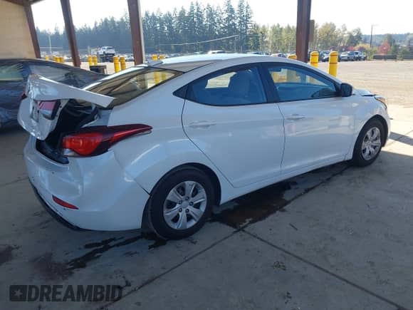 2016 Hyundai Elantra SE с VIN 5NPDH4AE8GH741621, выставлен на аукционе IAAI как лот 43401826 с пробегом 56 606 миль миль и . История ставок и продаж доступна на DreamBid. Изображение 4.