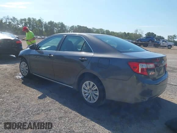 2012 Toyota Camry L с VIN 4T4BF1FK6CR260309, выставлен на аукционе IAAI как лот 43137384 с пробегом 125 393 миль миль и . История ставок и продаж доступна на DreamBid. Изображение 3.