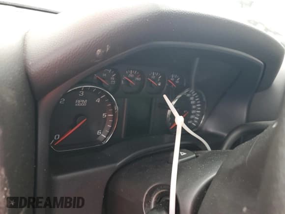 ✅ 2015 Chevrolet Silverado 1500 LS • VIN: 1GCVKPEC6FZ291247 • Лот: 70098774. Опубликован ранее на Copart с пробегом Не указан. Бесплатный доступ к архиву аукционных продаж из США и подробный отчёт об истории автомобиля на DreamBid. Изображение 9.