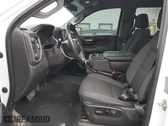 ✅ 2019 Chevrolet Silverado 1500 LT • VIN: 3GCUYDED6KG286609 • Lot: 78026784. Wystawiony na Copart z przebiegiem 86 607 mil. Bezpłatny archiwum sprzedaży aukcyjnych z USA i szczegółowy raport historii pojazdu na DreamBid. Zdjęcie 7.