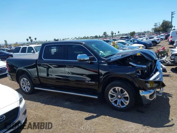 ✅ 2024 Ram 1500 Longhorn • VIN: 1C6SRFKT0RN178507 • Lot: 42223211. Wystawiony na IAAI z przebiegiem 13 321 mil. Bezpłatny archiwum sprzedaży aukcyjnych z USA i szczegółowy raport historii pojazdu na DreamBid. Zdjęcie 14.