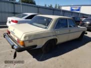 ✅ 1975 Mercedes-Benz 230 • VIN: 11501712038991 • Lot: 83866784. Listed on Copart with 36,929 mi. Free auction sales archive from the USA and detailed vehicle history report at DreamBid. Image 3.