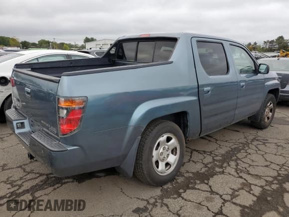 ✅ 2008 Honda Ridgeline RTX • VIN: 2HJYK16328H539355 • Lot: 81631675. Listed on Copart with 186,698 mi. Free auction sales archive from the USA and detailed vehicle history report at DreamBid. Image 3.