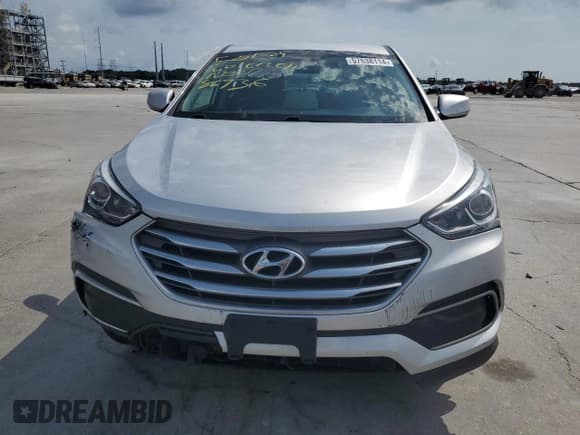 ✅ 2018 Hyundai Santa Fe 2.4L • VIN: 5XYZT3LB9JG545770 • Лот: 57638114. Опубликован ранее на Copart с пробегом Не указан. Бесплатный доступ к архиву аукционных продаж из США и подробный отчёт об истории автомобиля на DreamBid. Изображение 5.