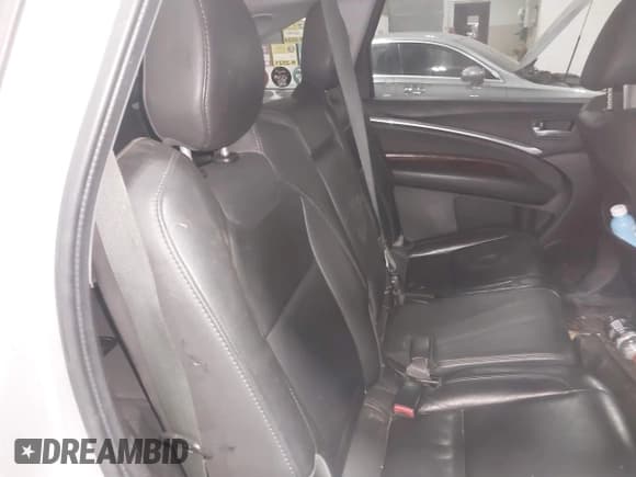 ✅ 2014 Acura MDX Technology • VIN: 5FRYD4H40EB041886 • Lot: 41653047. Listed on IAAI with 85,888 mi. Free auction sales archive from the USA and detailed vehicle history report at DreamBid. Image 8.