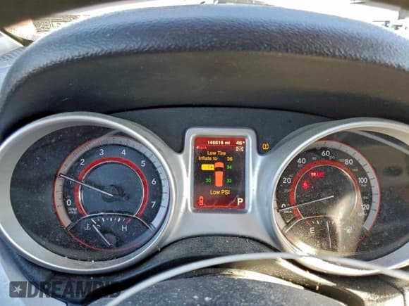 ✅ 2017 Dodge Journey SXT • VIN: 3C4PDCBB1HT554617 • Lot: 93910095. Listed on Copart with 146,618 mi. Free auction sales archive from the USA and detailed vehicle history report at DreamBid. Image 9.