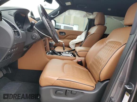 ✅ 2024 Infiniti QX80 Sensory • VIN: JN8AZ2BE8R9331369 • Lot: 87464904. Listed on Copart with 10,743 mi. Free auction sales archive from the USA and detailed vehicle history report at DreamBid. Image 7.