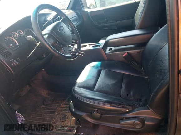 ✅ 2006 Ford Ranger XLT • VIN: 1FTZR45E06PA20502 • Lot: 54556925. Listed on Copart with 354,601 mi. Free auction sales archive from the USA and detailed vehicle history report at DreamBid. Image 7.