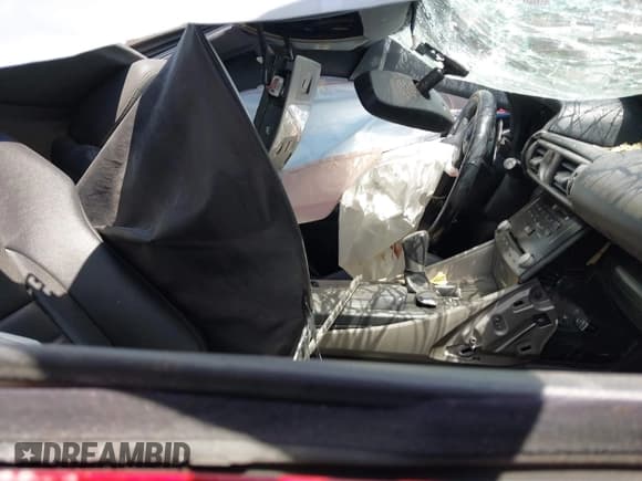 ✅ 2014 Lexus IS 350 • VIN: JTHCE1D21E5002333 • Lot: 42686977. Wystawiony na IAAI z przebiegiem Nie podano. Bezpłatny archiwum sprzedaży aukcyjnych z USA i szczegółowy raport historii pojazdu na DreamBid. Zdjęcie 5.