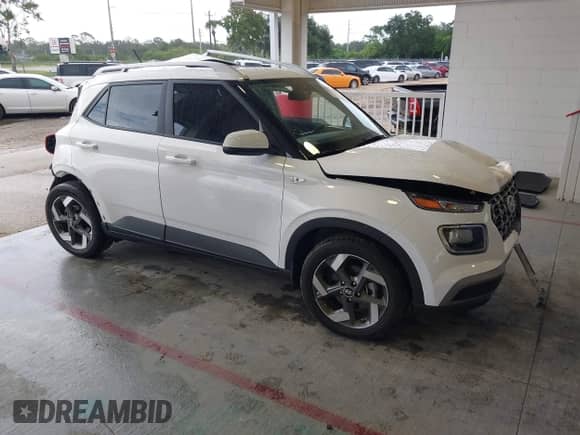 2023 Hyundai Venue Limited z VIN KMHRC8A32PU266009, wystawiony jako IAAI lot #43364487 z przebiegiem 6 798 mil mil oraz . Historia ofert i sprzedaży dostępna na DreamBid. Obrazek 1.