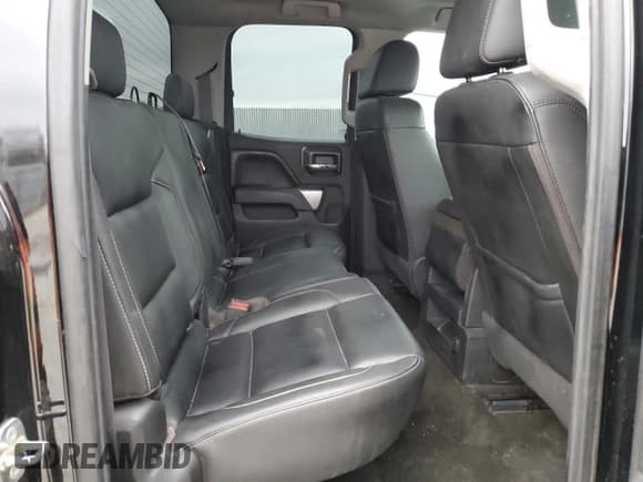 ✅ 2017 Chevrolet Silverado 1500 LT • VIN: 1GCVKREC0HZ233262 • Лот: 84906154. Опубликован ранее на Copart с пробегом 151 516 миль. Бесплатный доступ к архиву аукционных продаж из США и подробный отчёт об истории автомобиля на DreamBid. Изображение 10.