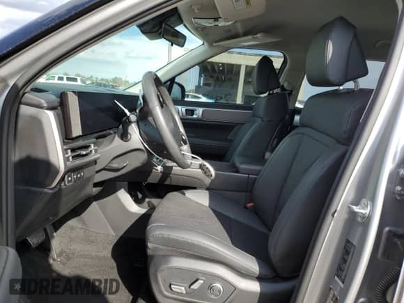 2024 Hyundai Santa Fe SEL с VIN 5NMP24GL2RH011370, выставлен на аукционе Copart как лот 47208125 с пробегом 14 075 миль миль и На запчасти • Non repairable. История ставок и продаж доступна на DreamBid. Изображение 7.