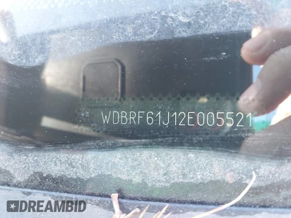 ✅ 2002 Mercedes-Benz C 230/260/280/320 • VIN: WDBRF61J12E005521 • Lot: 41606271. Wystawiony na IAAI z przebiegiem 122 569 mil. Bezpłatny archiwum sprzedaży aukcyjnych z USA i szczegółowy raport historii pojazdu na DreamBid. Zdjęcie 9.