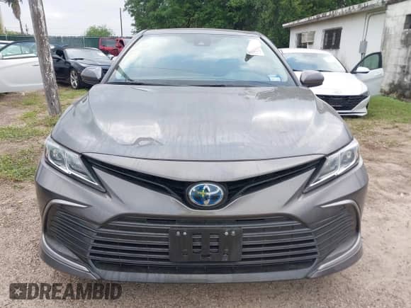 2023 Toyota Camry Hybrid LE z VIN 4T1C31AK8PU606221, wystawiony jako IAAI lot #41957788 z przebiegiem 52 532 mil mil oraz . Historia ofert i sprzedaży dostępna na DreamBid. Obrazek 6.