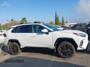 ✅ 2023 Toyota RAV4 Hybrid SE • VIN: 2T3T6RFV5PW044858 • Лот: 43513306. Опубликован ранее на IAAI с пробегом 9 918 миль. Бесплатный доступ к архиву аукционных продаж из США и подробный отчёт об истории автомобиля на DreamBid. Изображение 14.