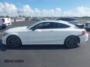 ✅ 2021 Mercedes-Benz C 300 • VIN: W1KWJ8DB9MG065062 • Lot: 42567825. Wystawiony na IAAI z przebiegiem 38 835 mil. Bezpłatny archiwum sprzedaży aukcyjnych z USA i szczegółowy raport historii pojazdu na DreamBid. Zdjęcie 14.
