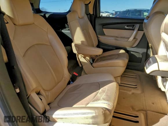 ✅ 2010 GMC Acadia SLT1 • VIN: 1GKLRMED4AJ258821 • Лот: 94574515. Опубликован ранее на Copart с пробегом 207 558 миль. Бесплатный доступ к архиву аукционных продаж из США и подробный отчёт об истории автомобиля на DreamBid. Изображение 11.