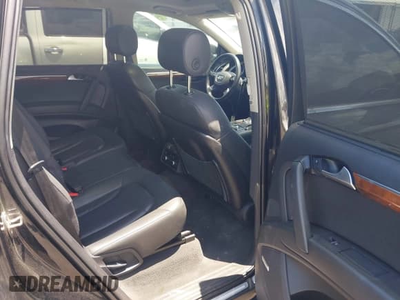 ✅ 2014 Audi Q7 S line Prestige • VIN: WA1DGAFE2ED007838 • Лот: 42602324. Опубликован ранее на IAAI с пробегом 165 734 миль. Бесплатный доступ к архиву аукционных продаж из США и подробный отчёт об истории автомобиля на DreamBid. Изображение 8.