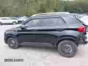 2022 Hyundai Venue SEL z VIN KMHRC8A38NU193838, wystawiony jako IAAI lot #43328008 z przebiegiem 30 094 mil mil oraz . Historia ofert i sprzedaży dostępna na DreamBid. Obrazek 15.