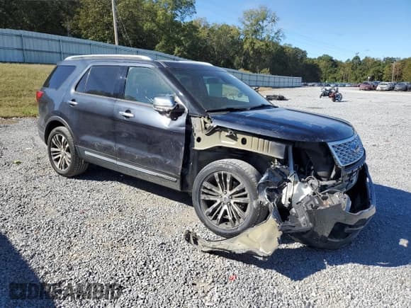 ✅ 2017 Ford Explorer Platinum • VIN: 1FM5K8HT8HGD09906 • Lot: 86313585. Wystawiony na Copart z przebiegiem 42 378 mil. Bezpłatny archiwum sprzedaży aukcyjnych z USA i szczegółowy raport historii pojazdu na DreamBid. Zdjęcie 4.