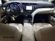 ✅ 2018 Toyota Camry XLE • VIN: 4T1B11HK3JU653266 • Лот: 91812275. Опубликован ранее на Copart с пробегом 212 686 миль. Бесплатный доступ к архиву аукционных продаж из США и подробный отчёт об истории автомобиля на DreamBid. Изображение 8.