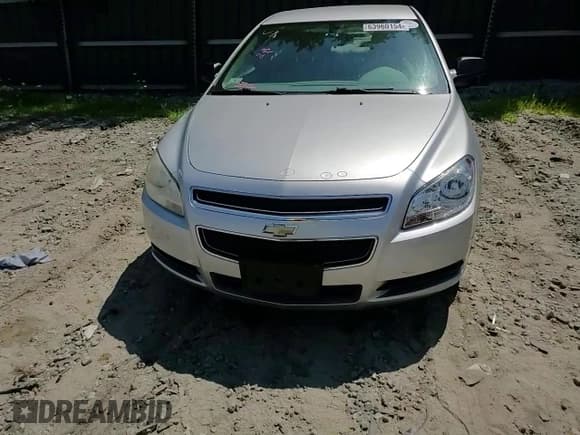 ✅ 2010 Chevrolet Malibu 1LS • VIN: 1G1ZB5EB6AF218704 • Lot: 63960154. Listed on Copart with 79,798 mi. Free auction sales archive from the USA and detailed vehicle history report at DreamBid. Image 11.
