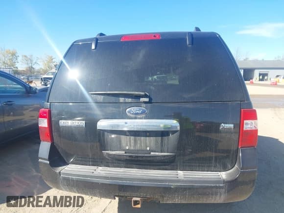 ✅ 2010 Ford Expedition Limited • VIN: 1FMJU2A53AEA48199 • Лот: 43435947. Опубликован ранее на IAAI с пробегом 158 604 миль. Бесплатный доступ к архиву аукционных продаж из США и подробный отчёт об истории автомобиля на DreamBid. Изображение 17.