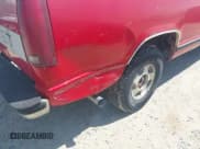 ✅ 1994 Chevrolet Silverado 2500 • VIN: 1GCFC24KXRE116072 • Лот: 42109439. Опубликован ранее на IAAI с пробегом 212 142 миль. Бесплатный доступ к архиву аукционных продаж из США и подробный отчёт об истории автомобиля на DreamBid. Изображение 12.