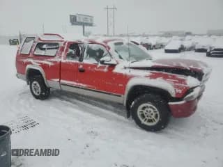 ✅ 2000 Dodge Dakota Sport • VIN: 1B7GG22N0YS706335 • Lot: 45241495. Wystawiony na Copart z przebiegiem 208 845 mil. Bezpłatny archiwum sprzedaży aukcyjnych z USA i szczegółowy raport historii pojazdu na DreamBid. Zdjęcie 4.