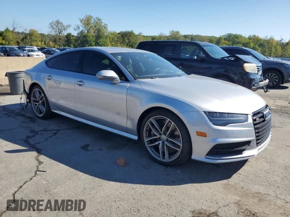 ✅ 2016 Audi S7 • VIN: WAUW2AFC0GN091096 • Lot: 80781915. Listed on Copart with 131,293 mi. Free auction sales archive from the USA and detailed vehicle history report at DreamBid. Image 4.