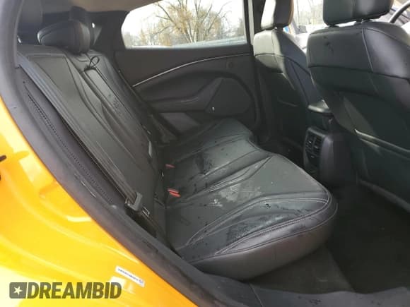 ✅ 2022 Ford Mustang Mach-E Premium • VIN: 3FMTK3SU1NMA40127 • Lot: 93193365. Listed on Copart with 28,920 mi. Free auction sales archive from the USA and detailed vehicle history report at DreamBid. Image 11.