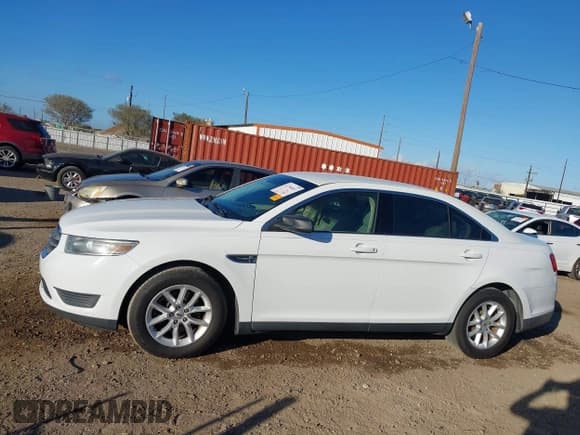 ✅ 2014 Ford Taurus SE • VIN: 1FAHP2D85EG117720 • Лот: 43704831. Опубликован ранее на IAAI с пробегом 120 745 миль. Бесплатный доступ к архиву аукционных продаж из США и подробный отчёт об истории автомобиля на DreamBid. Изображение 14.
