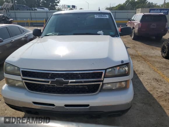 ✅ 2007 Chevrolet Silverado 1500 Work Truck • VIN: 1GCEK19Z97E156378 • Lot: 71096424. Listed on Copart with 179,685 mi. Free auction sales archive from the USA and detailed vehicle history report at DreamBid. Image 5.