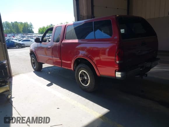 ✅ 1999 Ford F-150 • VIN: 2FTRX18W2XCB13503 • Lot: 42195132. Listed on IAAI with Not provided. Free auction sales archive from the USA and detailed vehicle history report at DreamBid. Image 3.